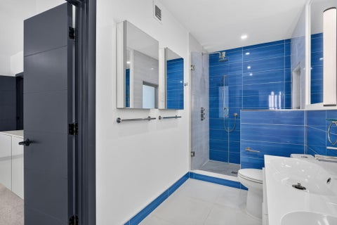 Tiny photo for 2614 NE 15th Street, Fort Lauderdale, FL 33304 (MLS # B26048127)