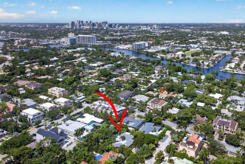 Tiny photo for 2614 NE 15th Street, Fort Lauderdale, FL 33304 (MLS # B26048127)