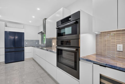 Tiny photo for 2614 NE 15th Street, Fort Lauderdale, FL 33304 (MLS # B26048127)