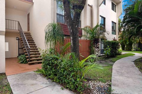 A home in Plantation