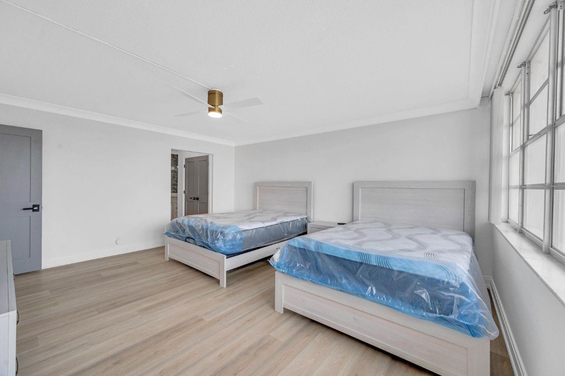 IMPERIAL TOWERS - Residential