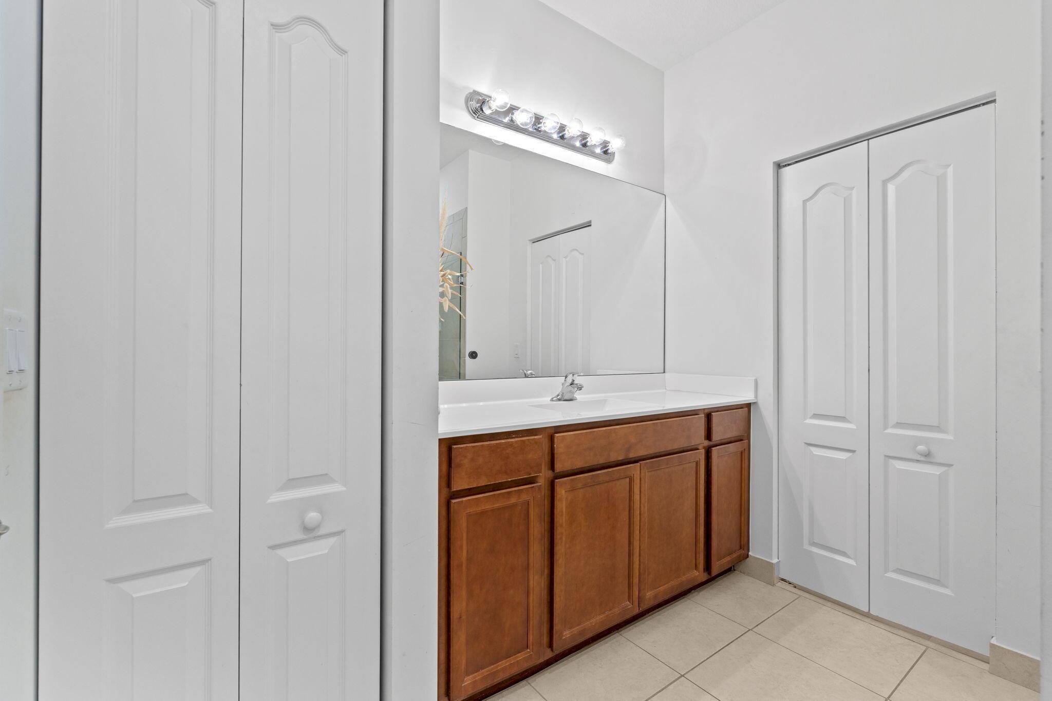 SILVERWOOD ESTATES - Residential