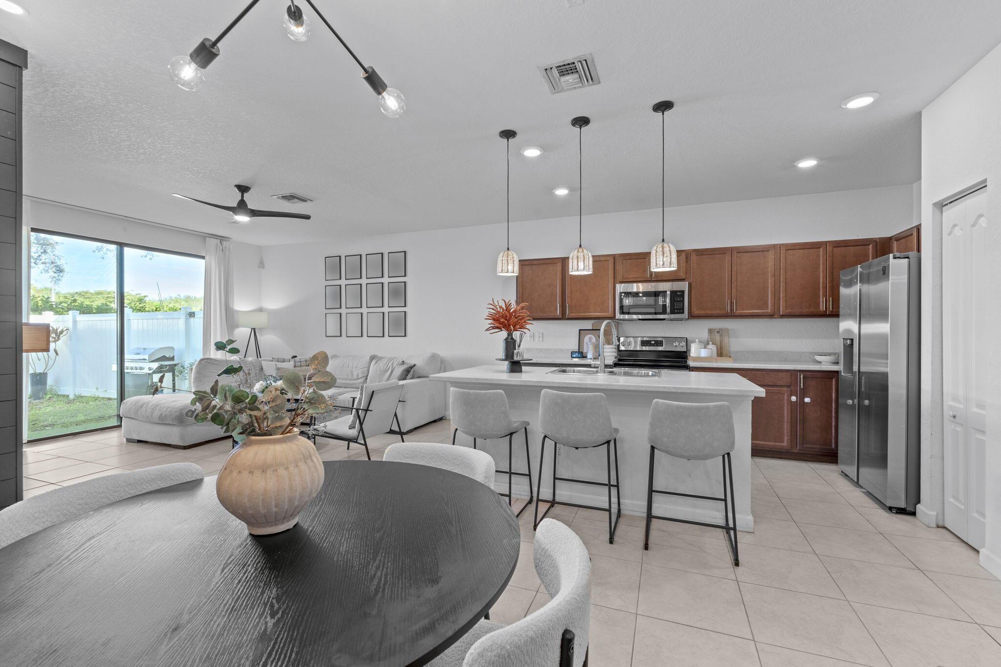 SILVERWOOD ESTATES - Residential