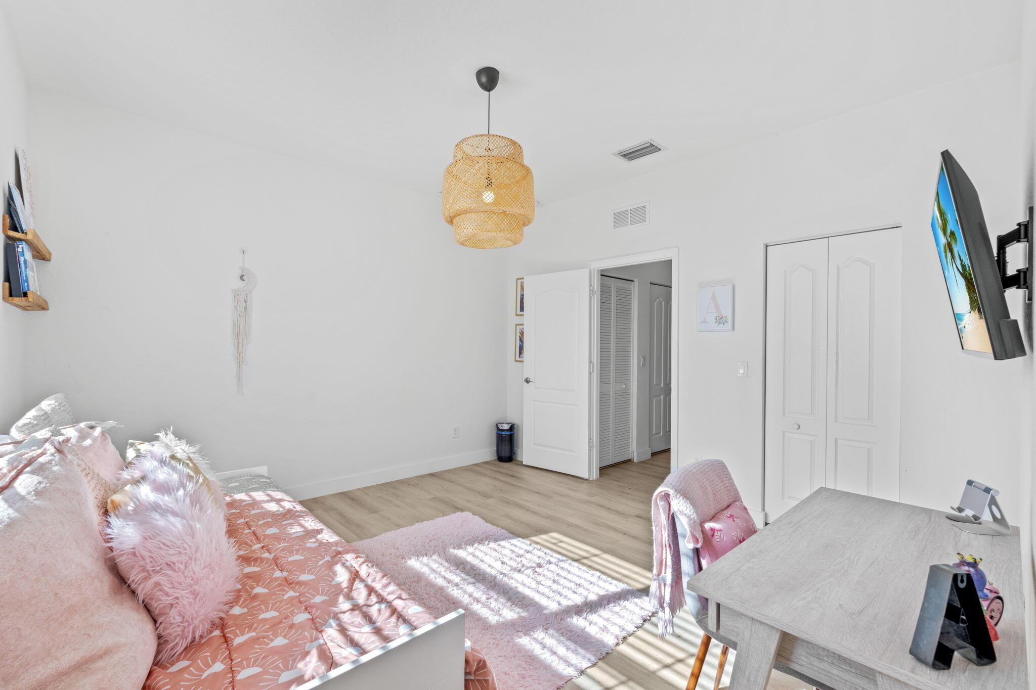 SILVERWOOD ESTATES - Residential