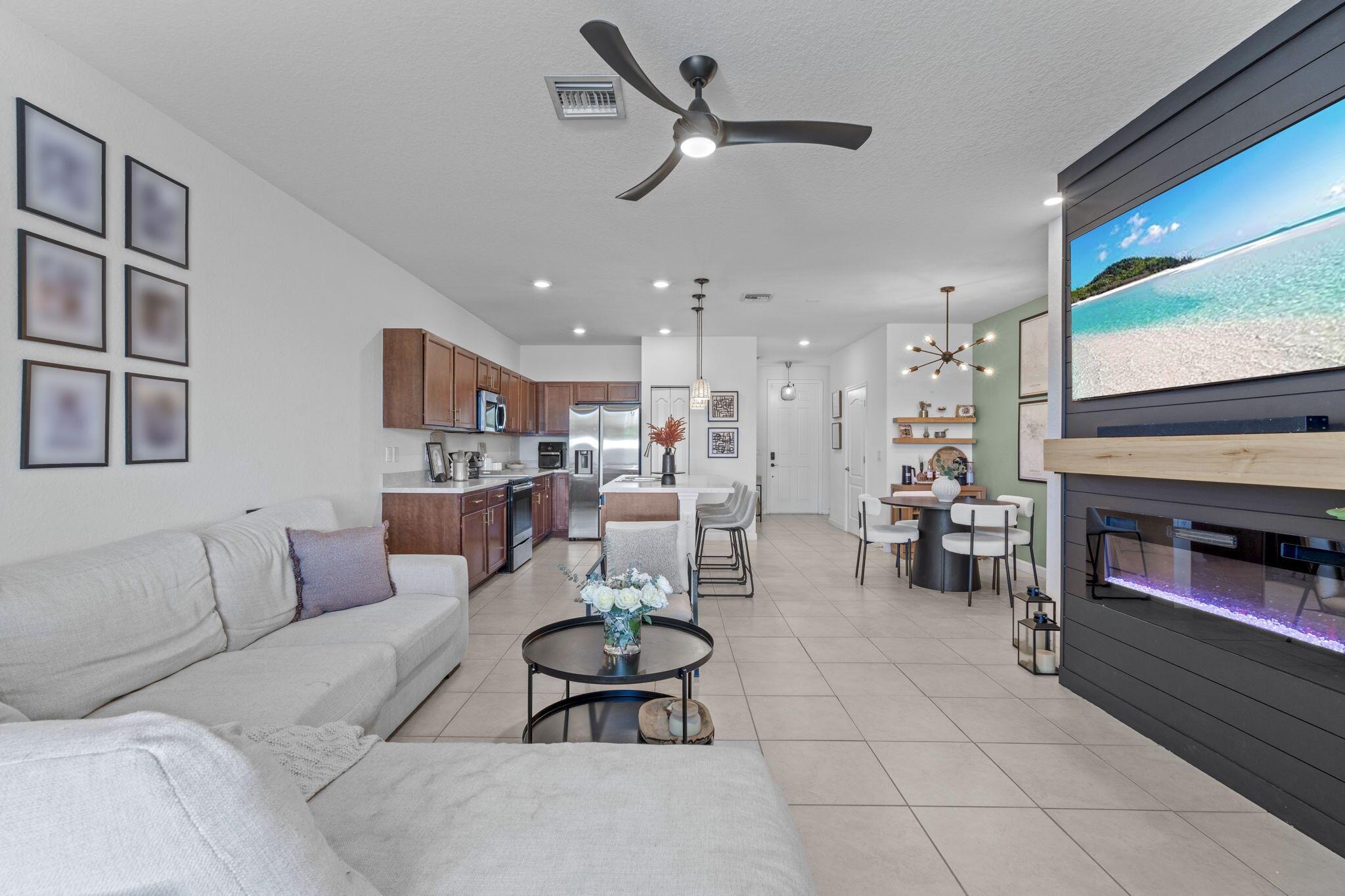 SILVERWOOD ESTATES - Residential