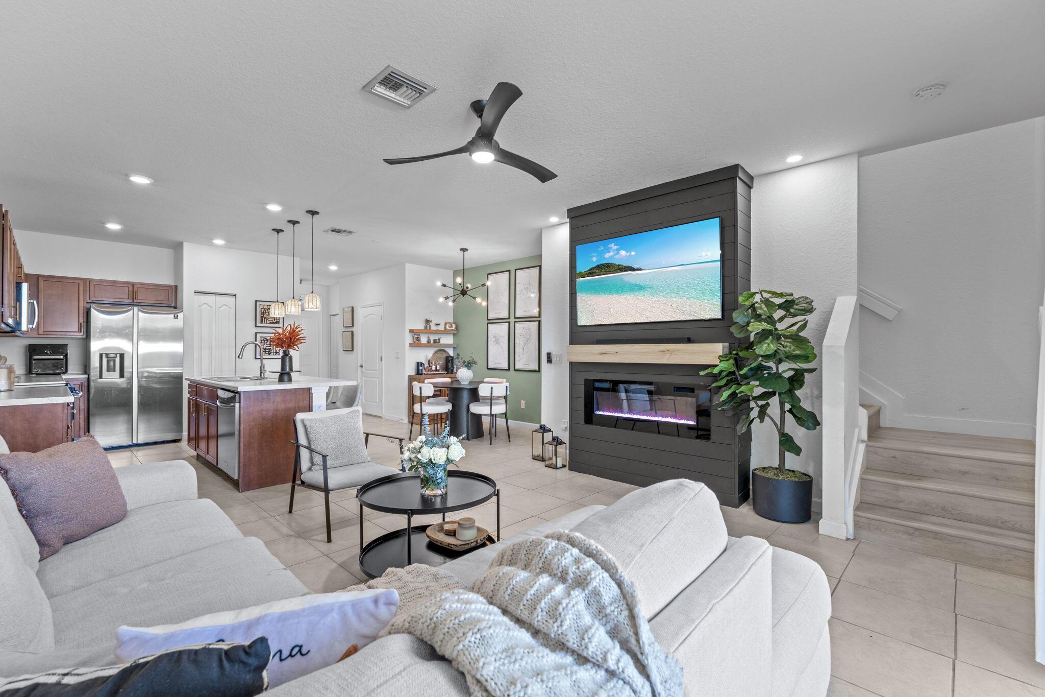 SILVERWOOD ESTATES - Residential