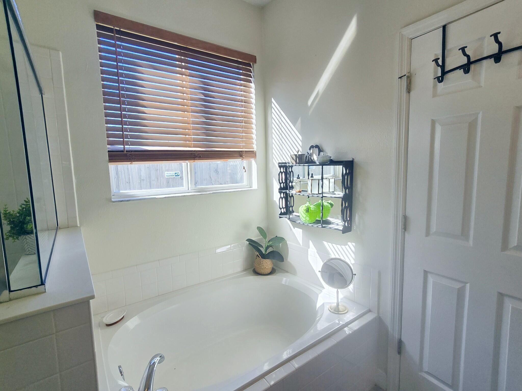 PORT ST LUCIE SECTION 46 1ST REPLAT - Residential