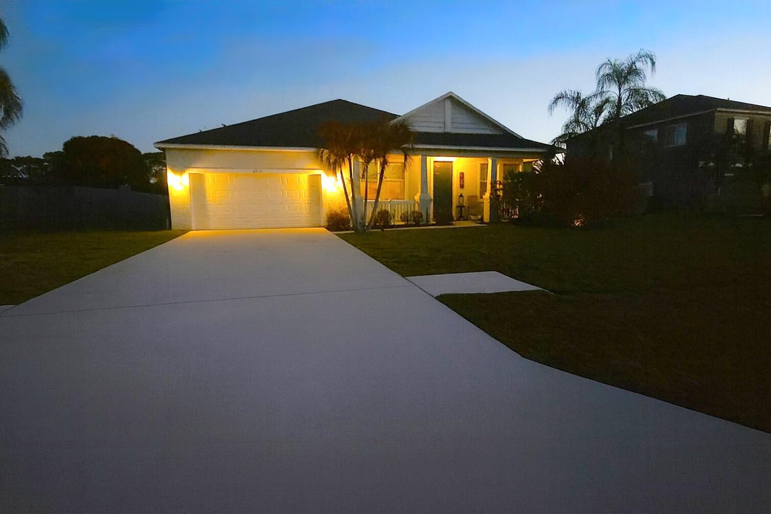 PORT ST LUCIE SECTION 46 1ST REPLAT - Residential