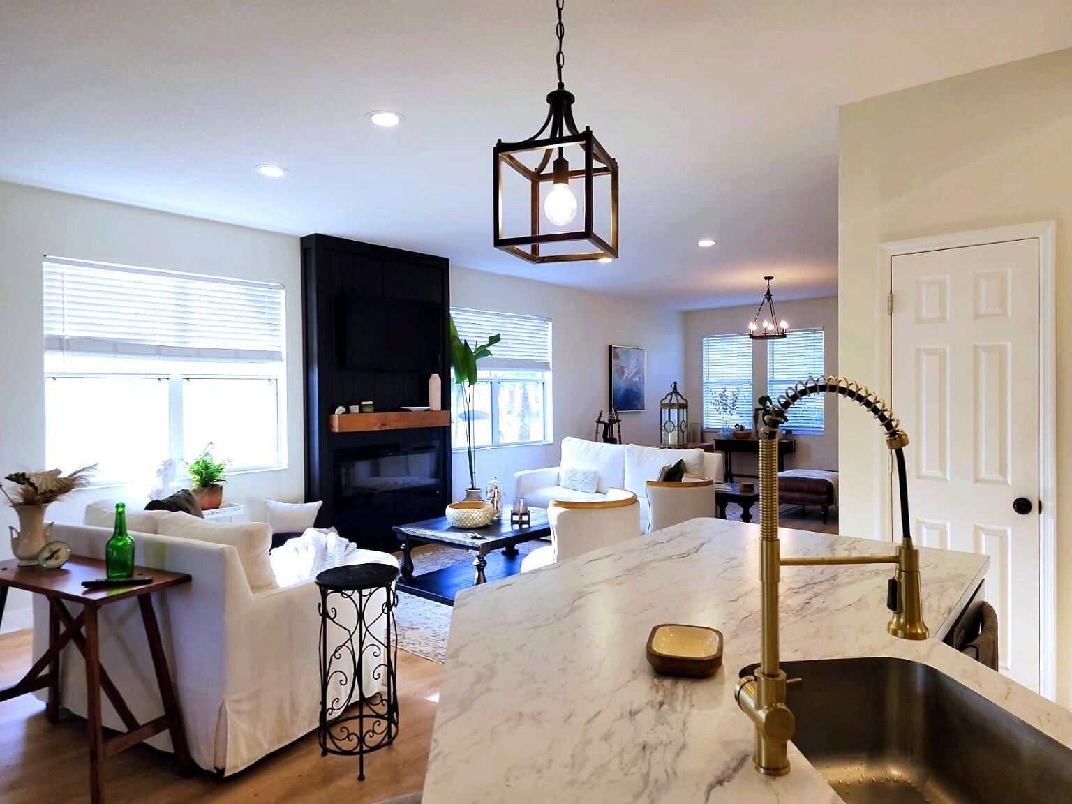 5915 NW Brianna Court