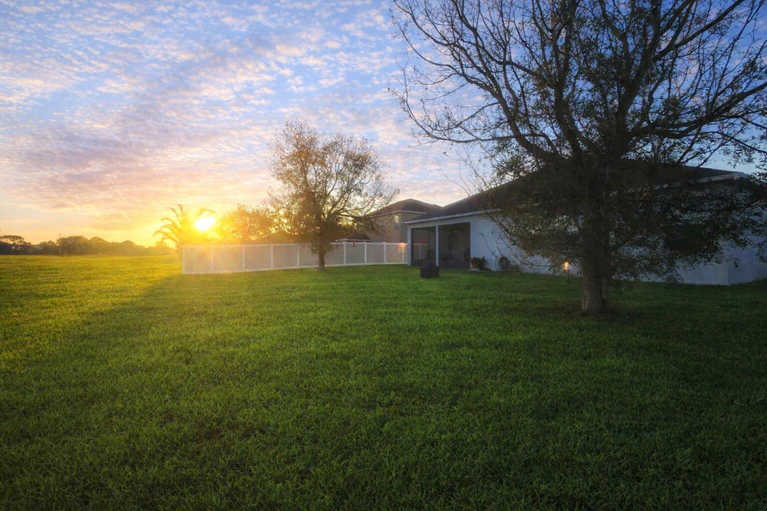 PORT ST LUCIE SECTION 46 1ST REPLAT - Residential