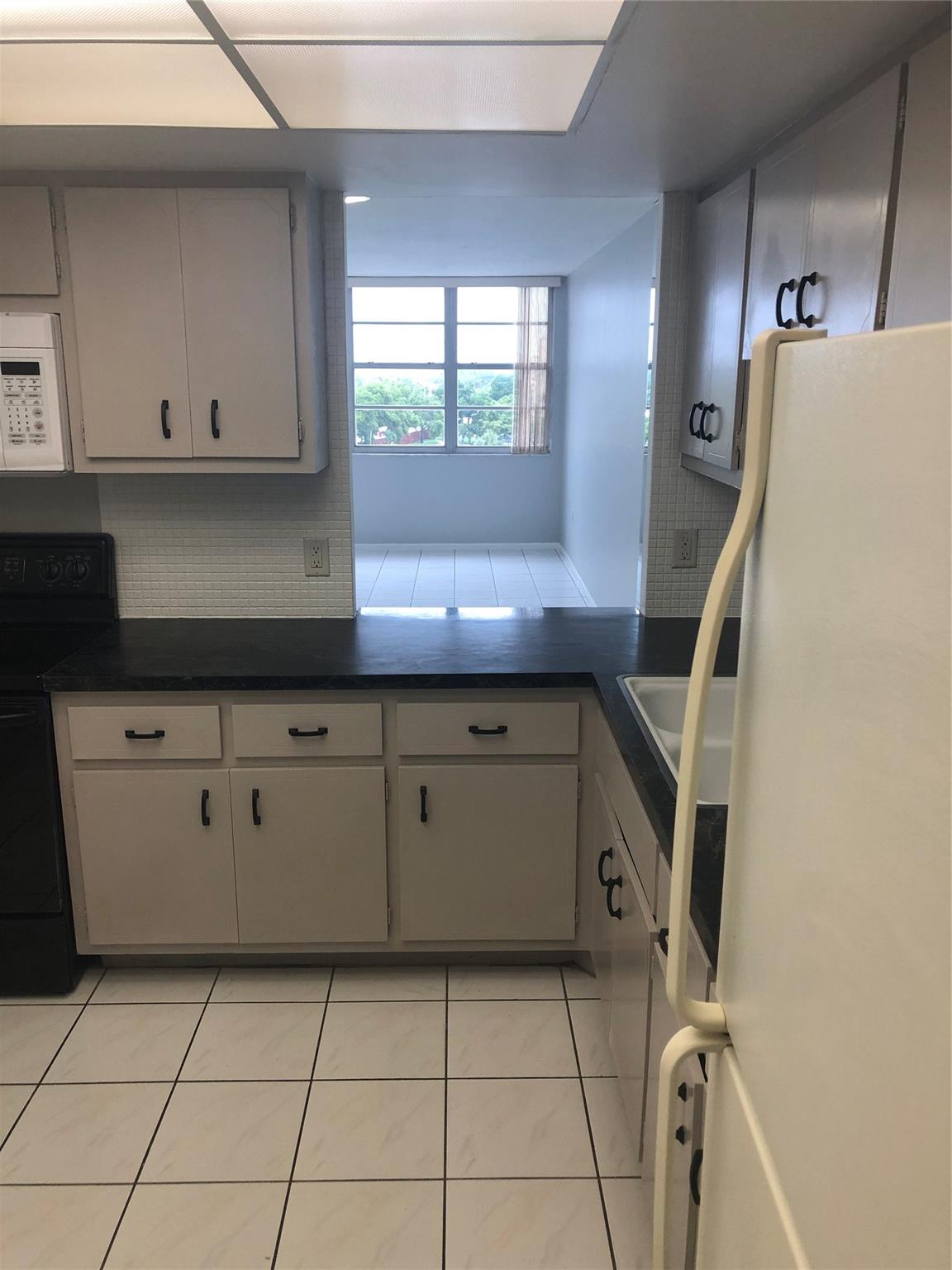 1351 NE Miami Gardens Dr 503E