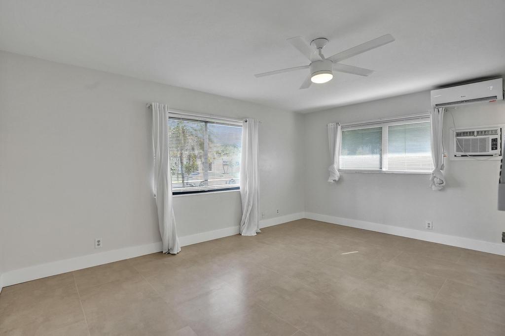 BEACHWAY ESTATES - Residential Lease