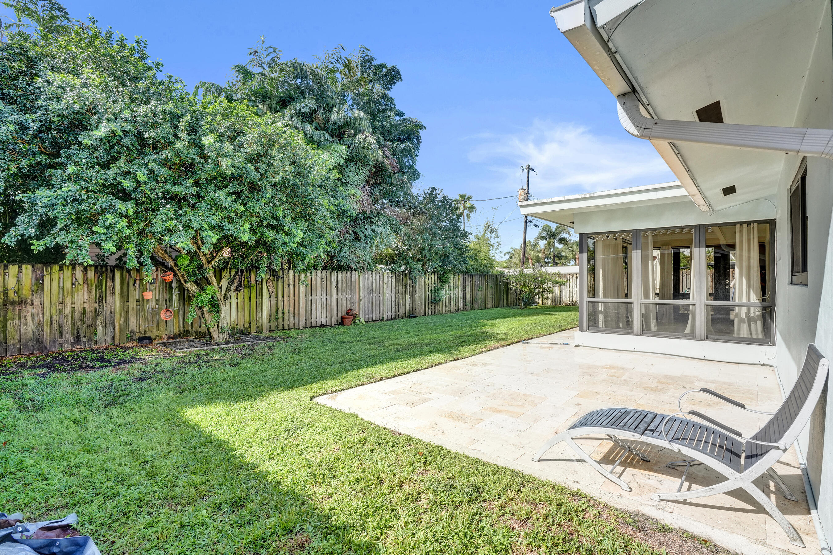 BEACHWAY ESTATES - Residential Lease