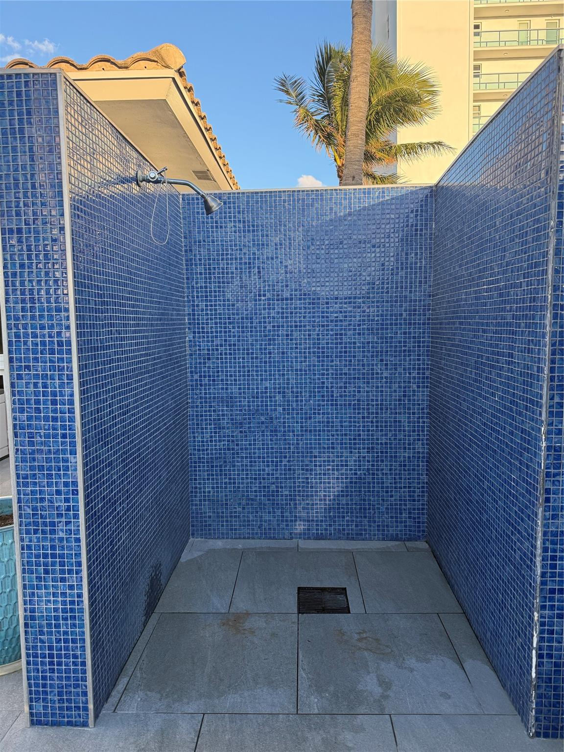 Tiffany Gardens East Cond - Residential Lease