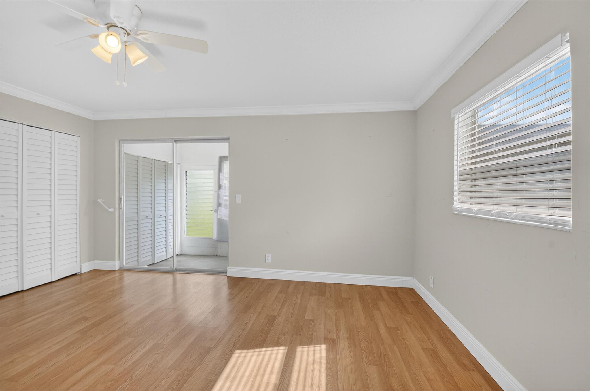 KINGS POINT MONACO CONDOS - Residential