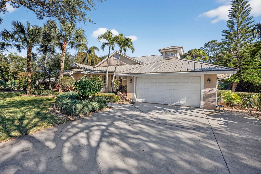 Photo of 7702 SE Mammoth Drive, Hobe Sound, FL 33455 (MLS # R11160518)