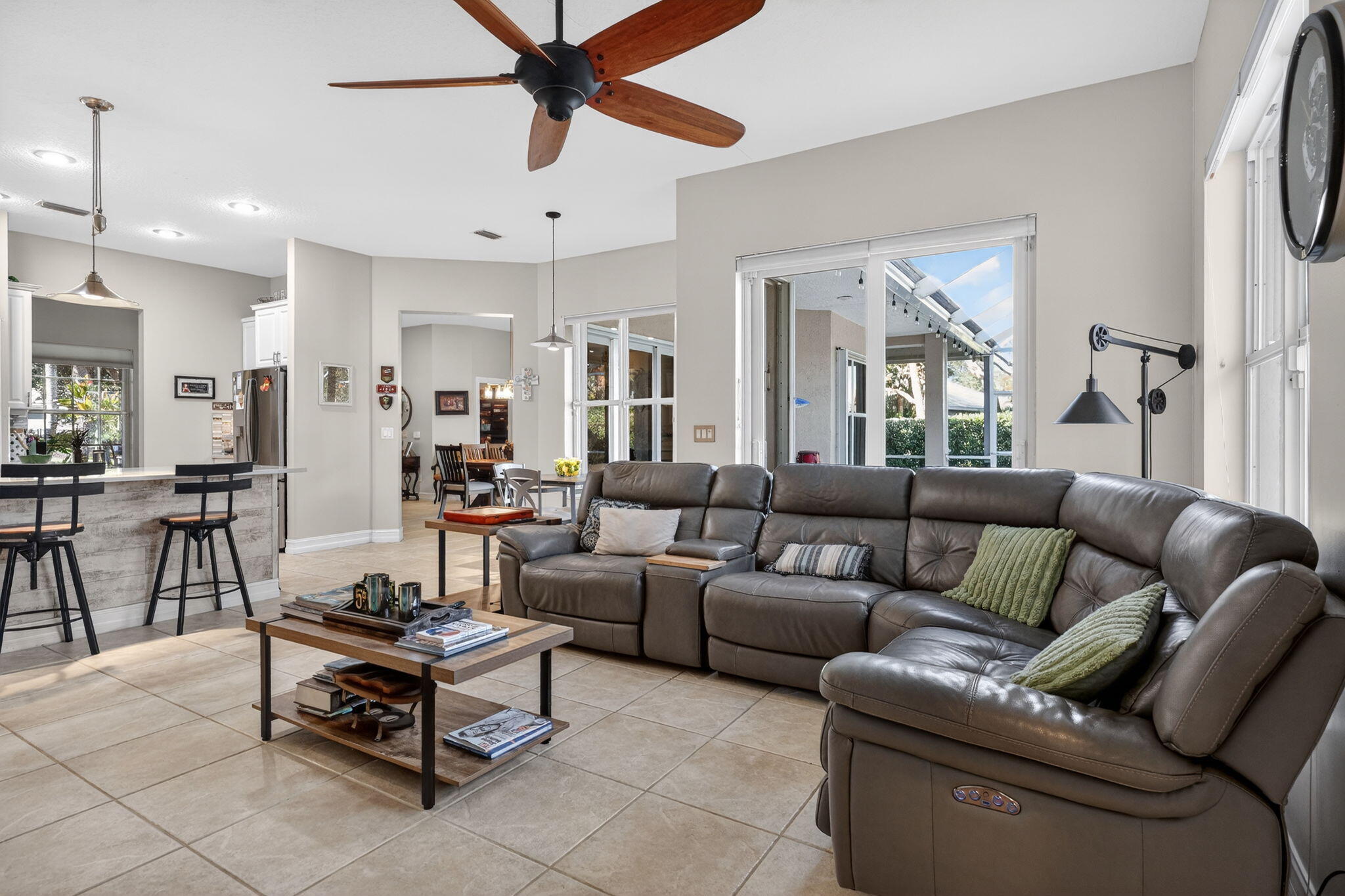 THE ARBORS (AKA FOREST GLADE) - Residential