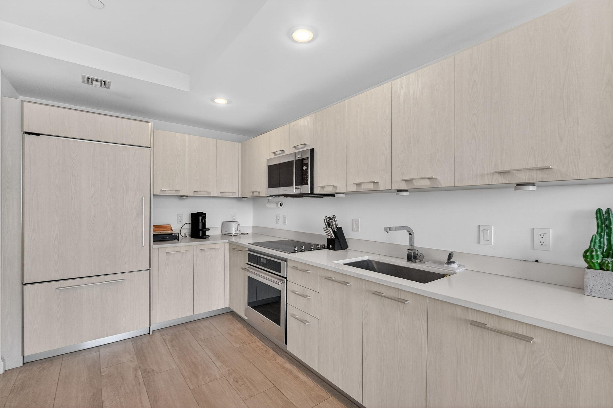 BRICKELL HEIGHTS WEST CONDO - Residential Lease