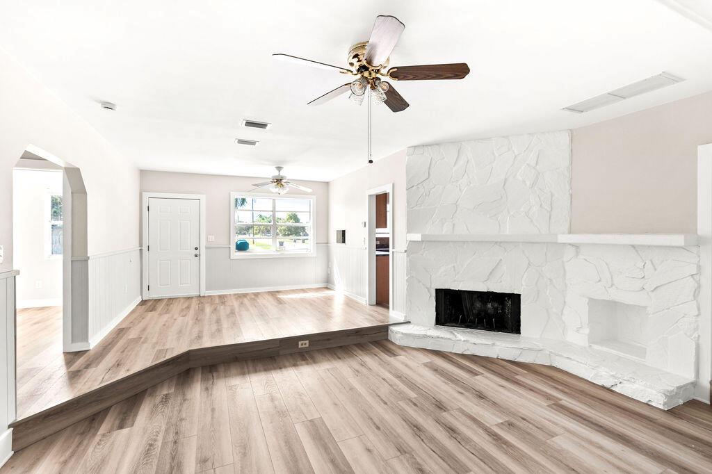 KELSEY CITY - Residential Lease