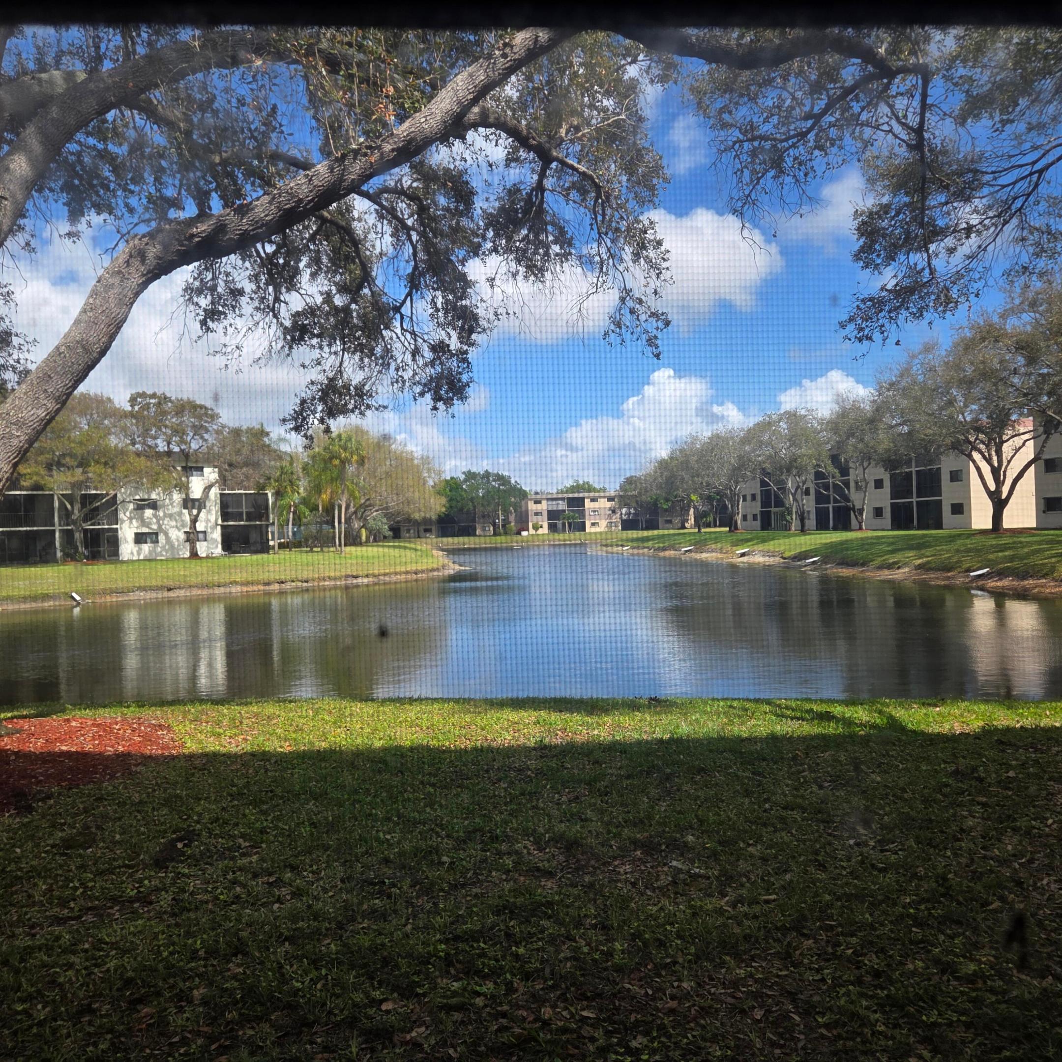 LAKES OF DELRAY / WATERSEDGE G - Residential
