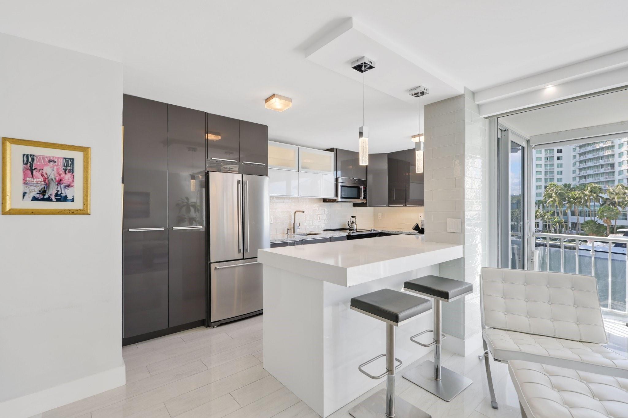 2800 E Sunrise Blvd 4D
