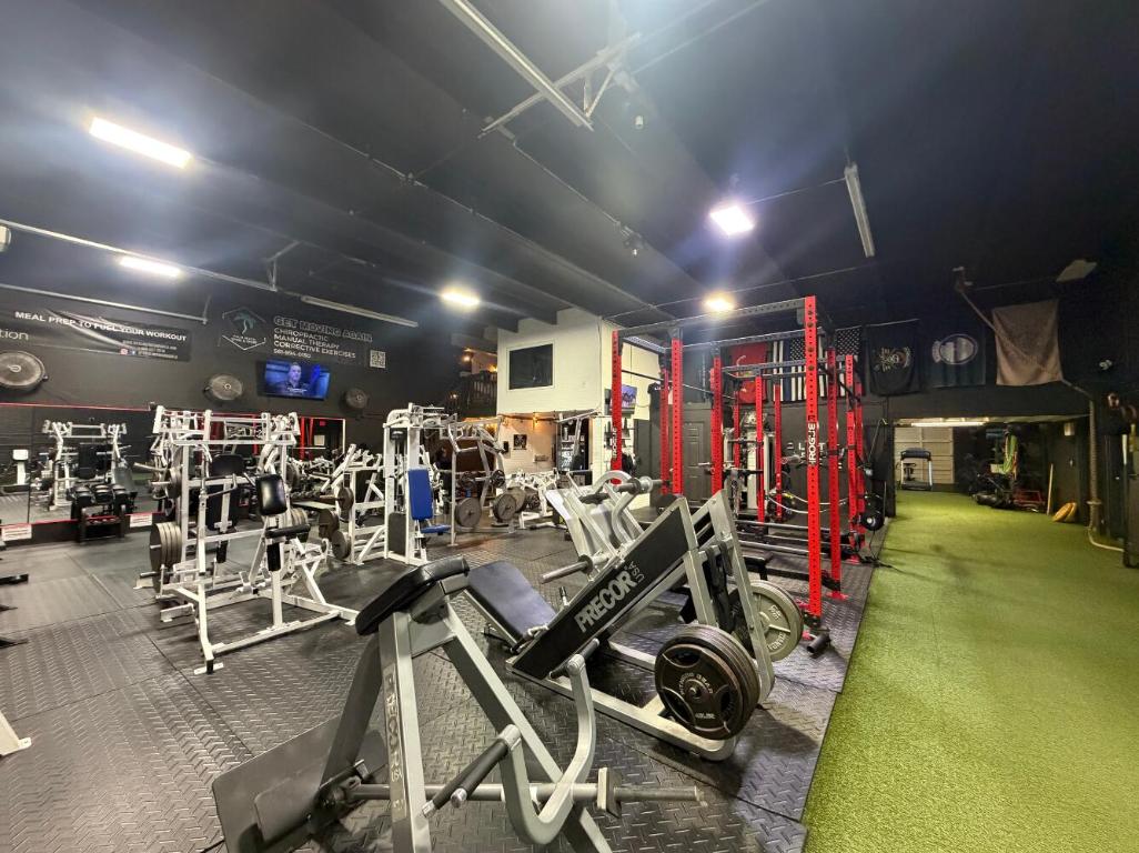 1142 Old Okeechobee Road 1+16