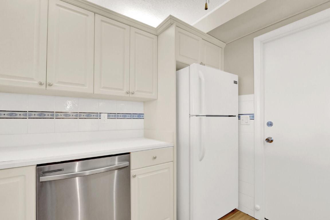 JUNO BY THE SEA CONDO APTS - Residential