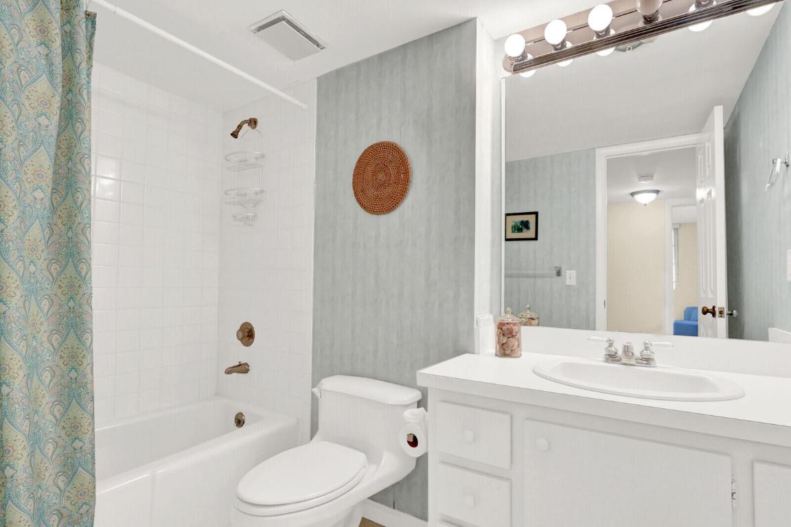 JUNO BY THE SEA CONDO APTS - Residential