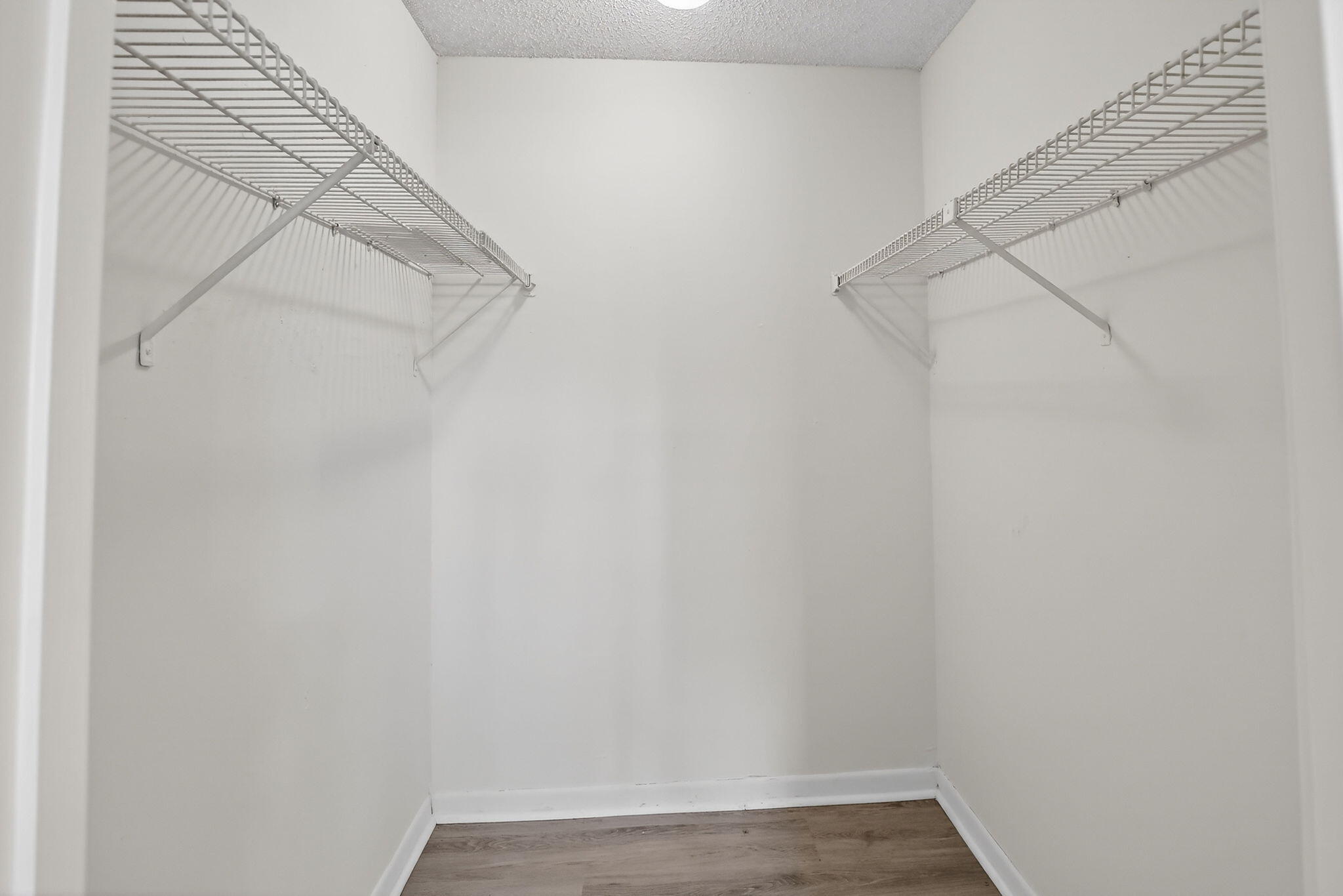 Lakeside Villas - Residential Lease