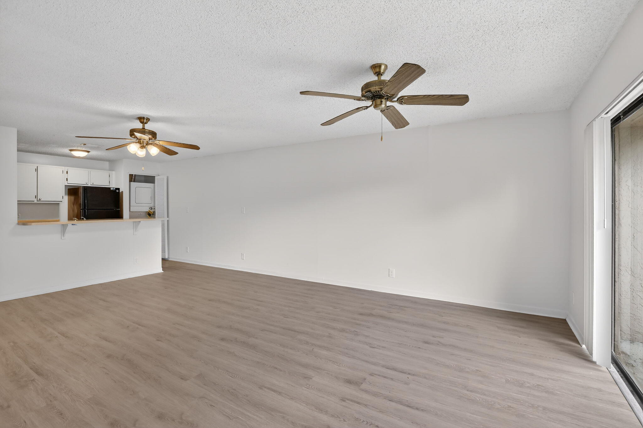 Lakeside Villas - Residential Lease