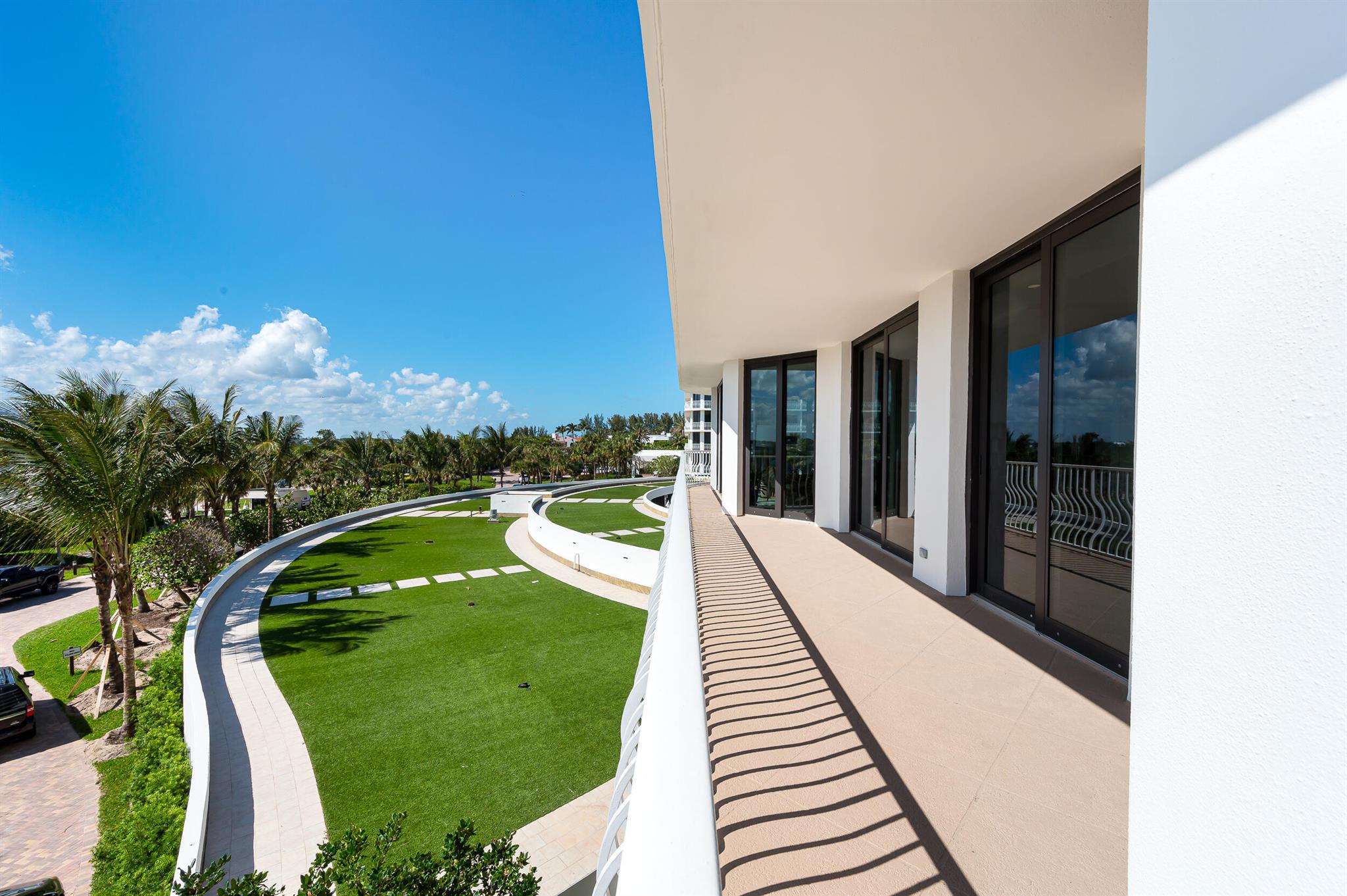 TWO THOUSAND CONDO - Residential