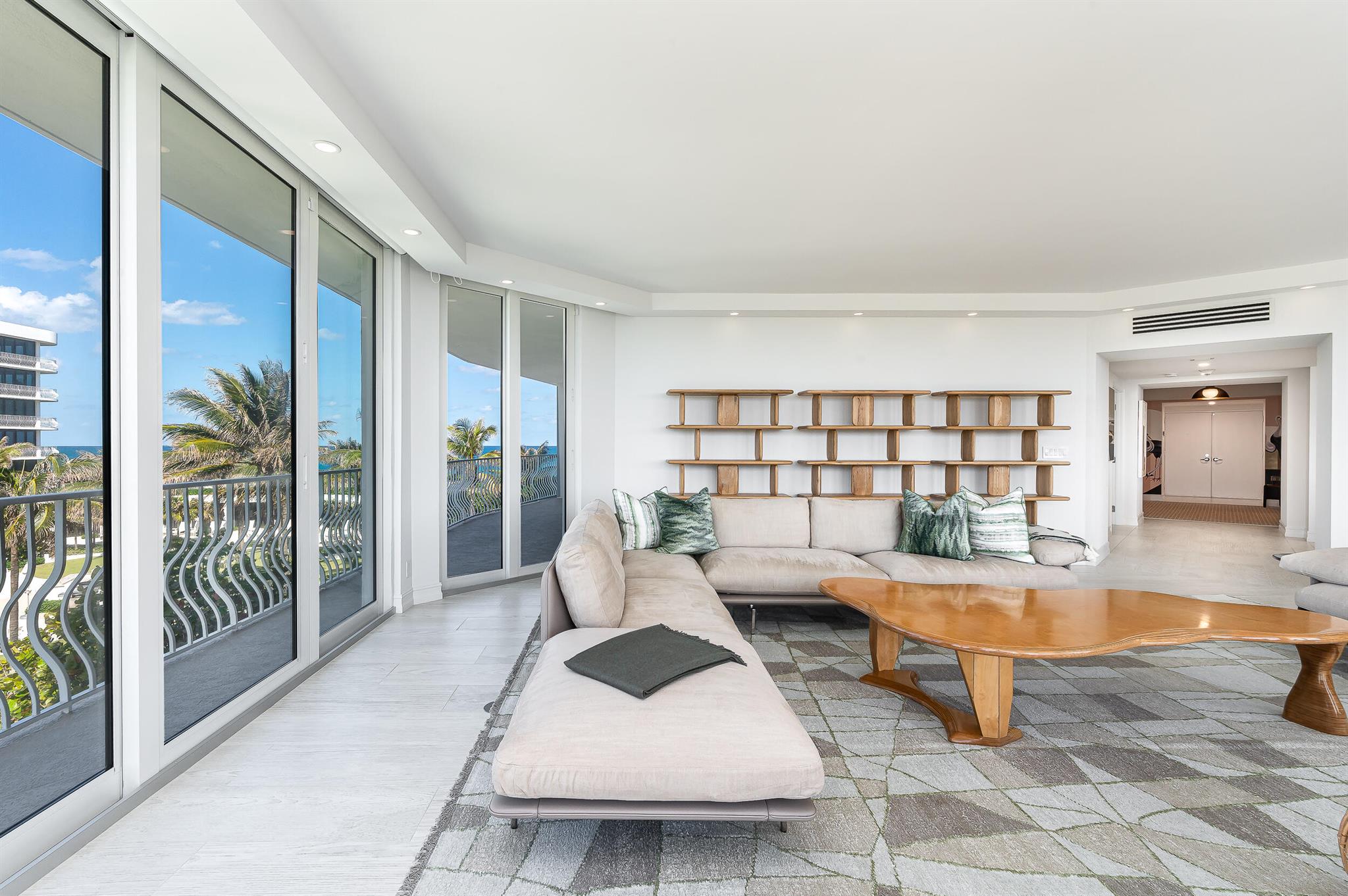 TWO THOUSAND CONDO - Residential