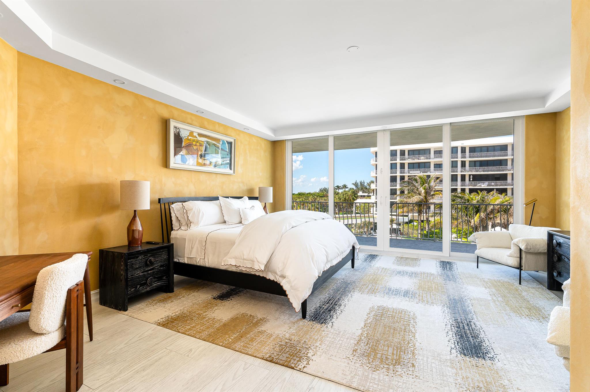 TWO THOUSAND CONDO - Residential