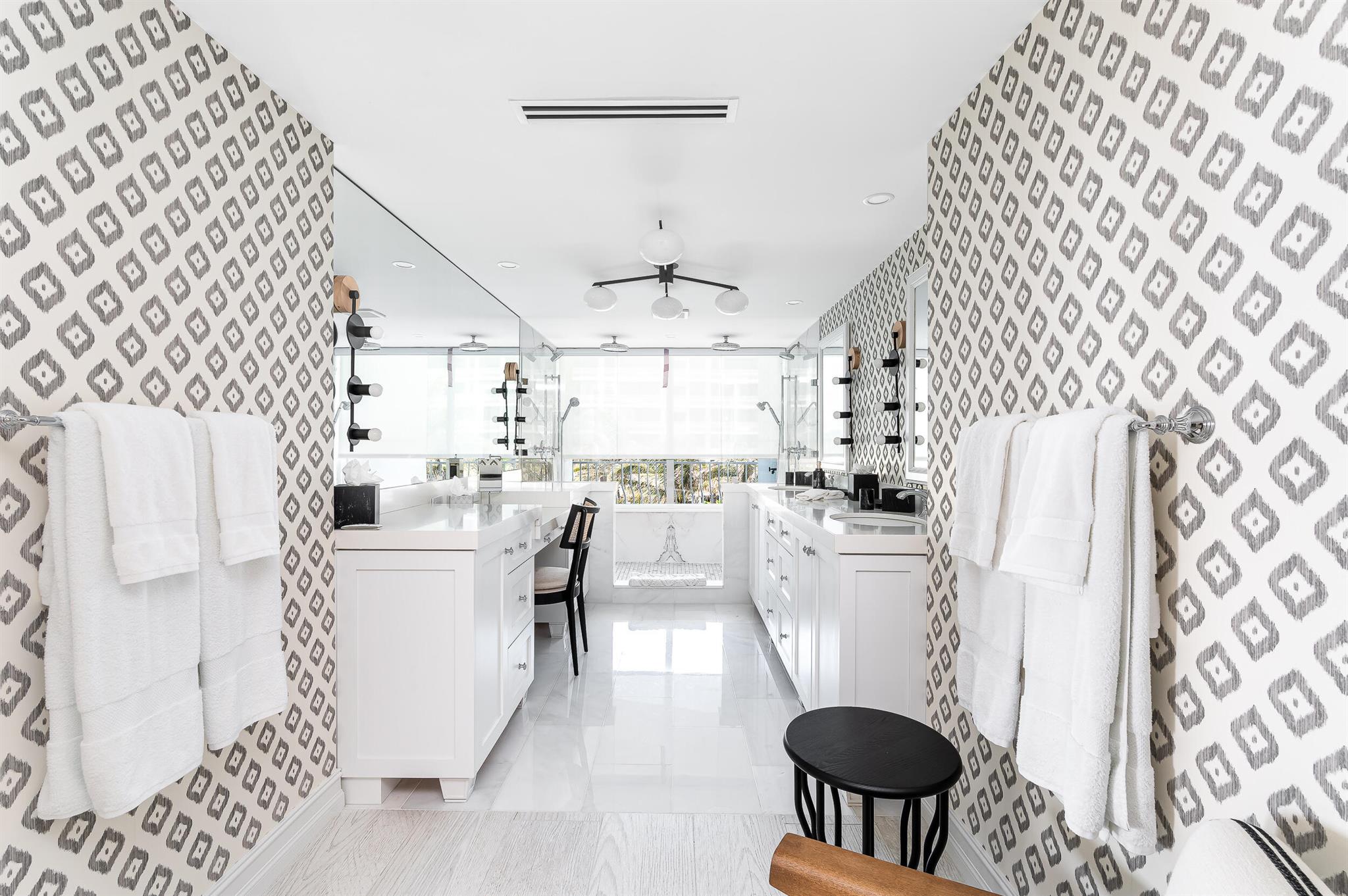 TWO THOUSAND CONDO - Residential