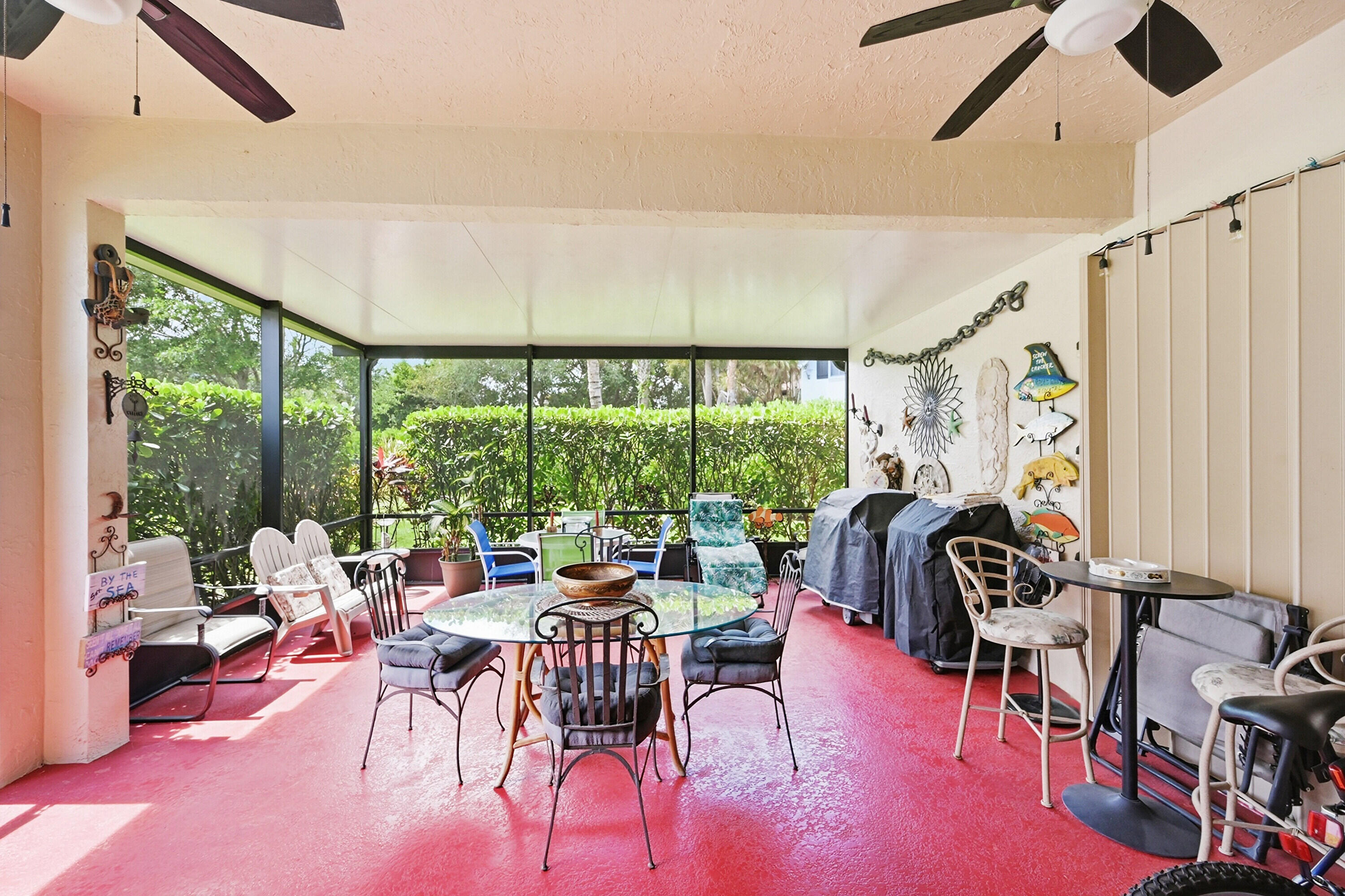 SHERWOOD FOREST - Residential