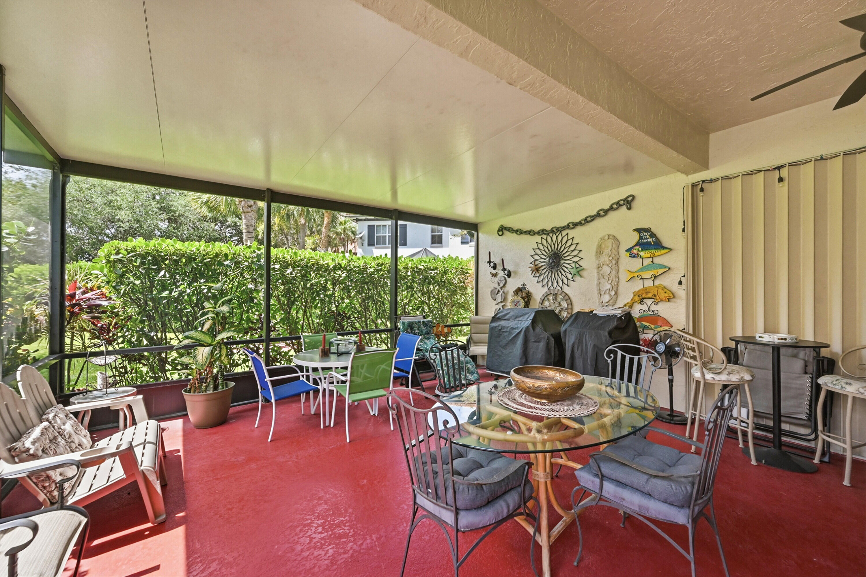 SHERWOOD FOREST - Residential