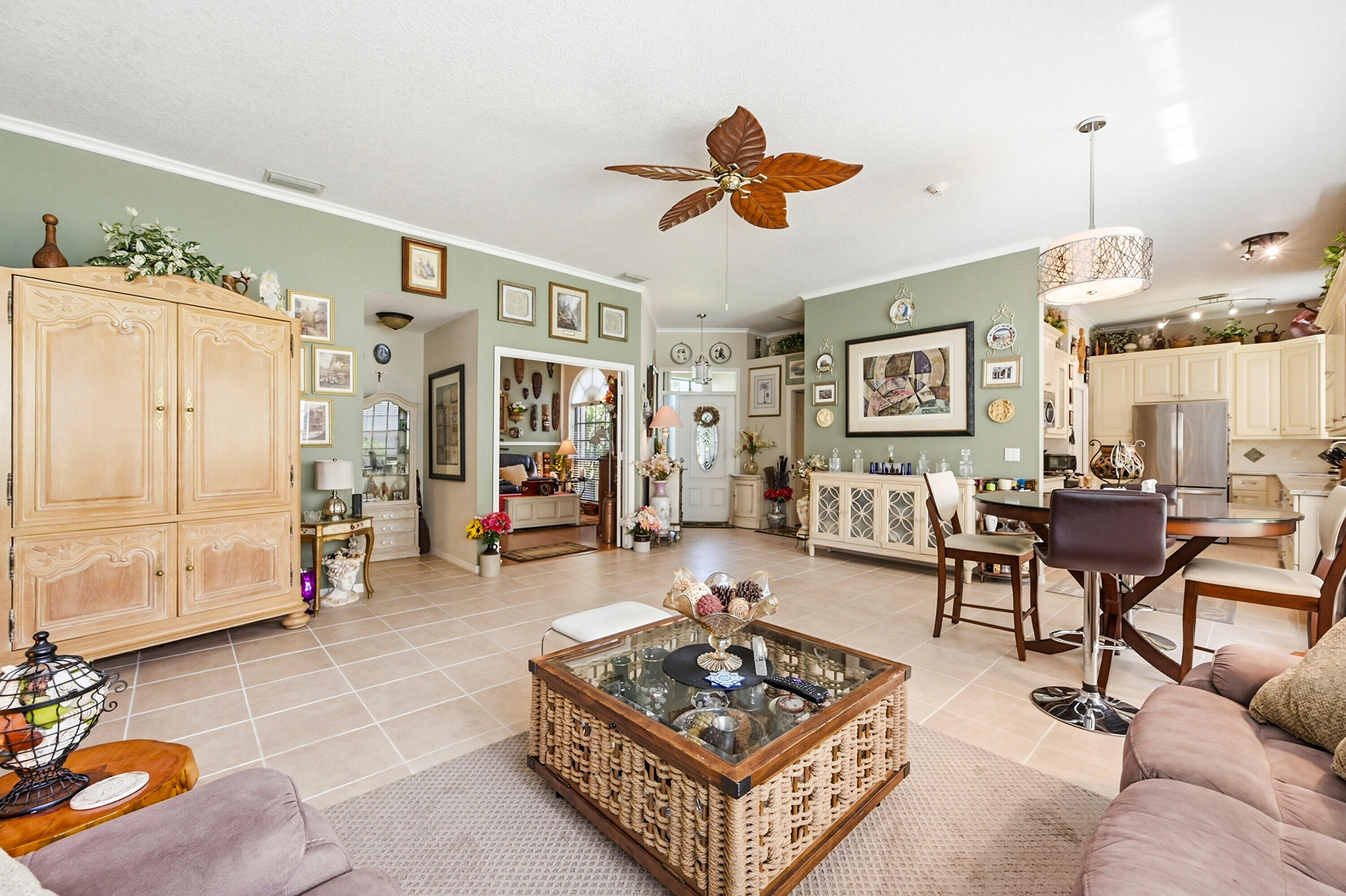 SHERWOOD FOREST - Residential