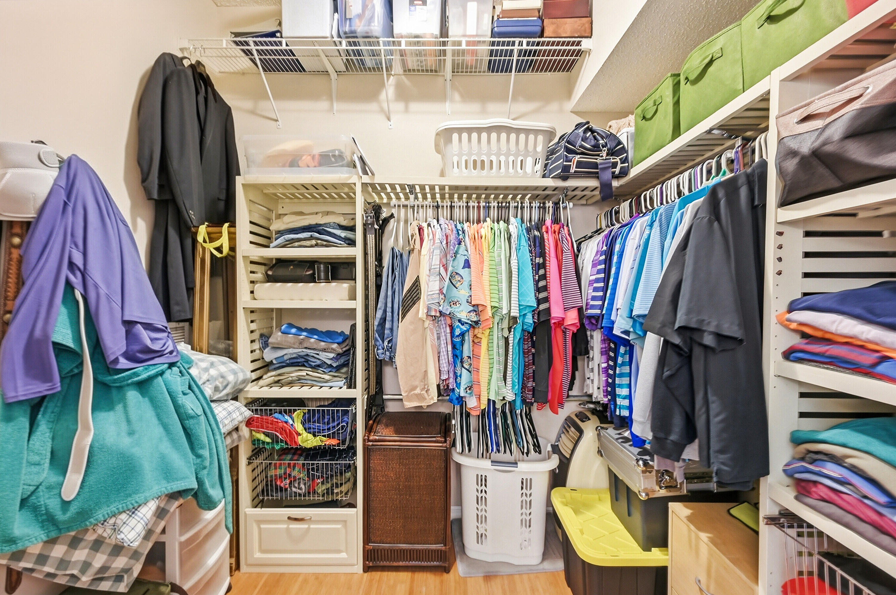 SHERWOOD FOREST - Residential