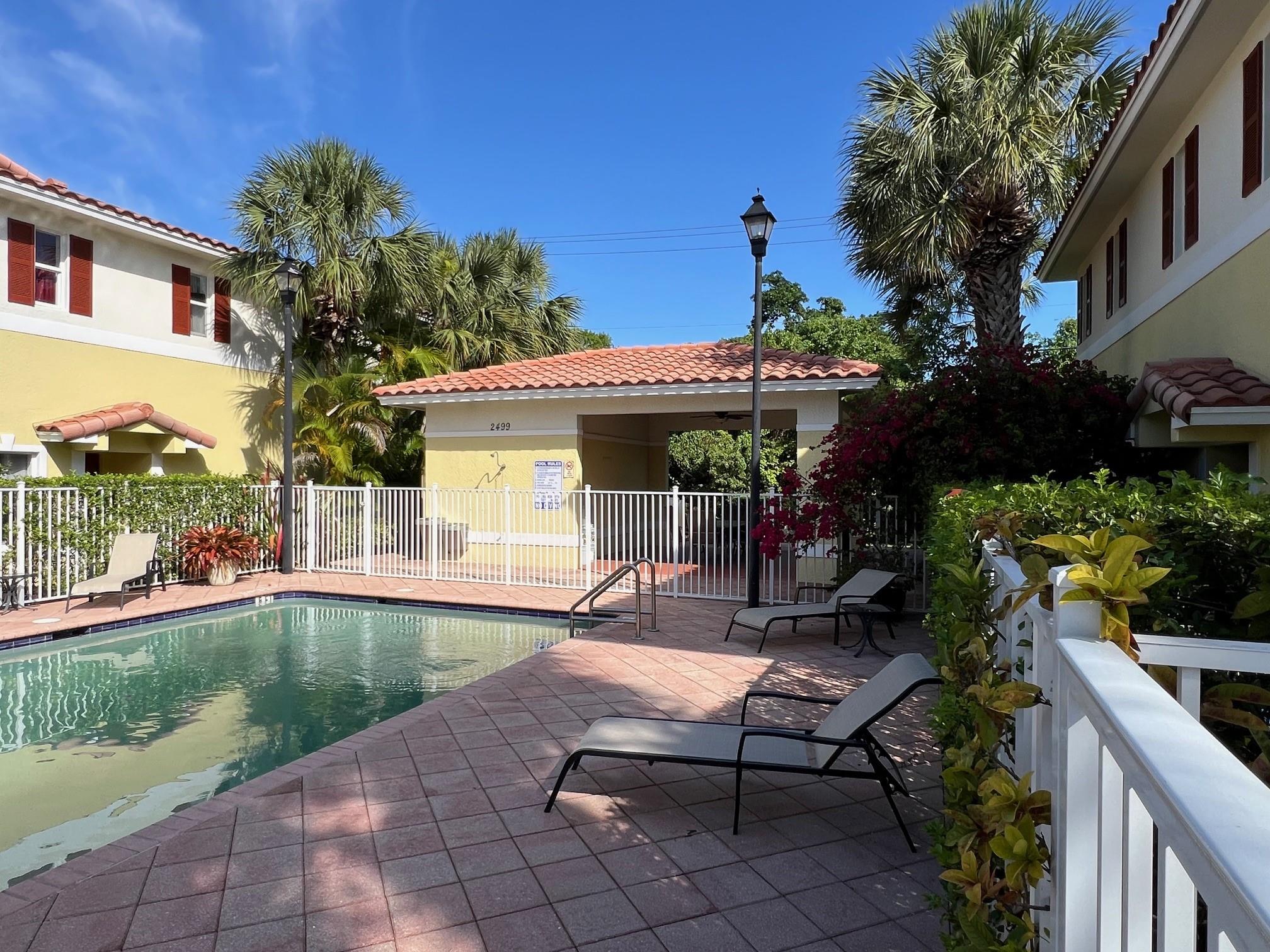 3105 NW 25th Way 3105