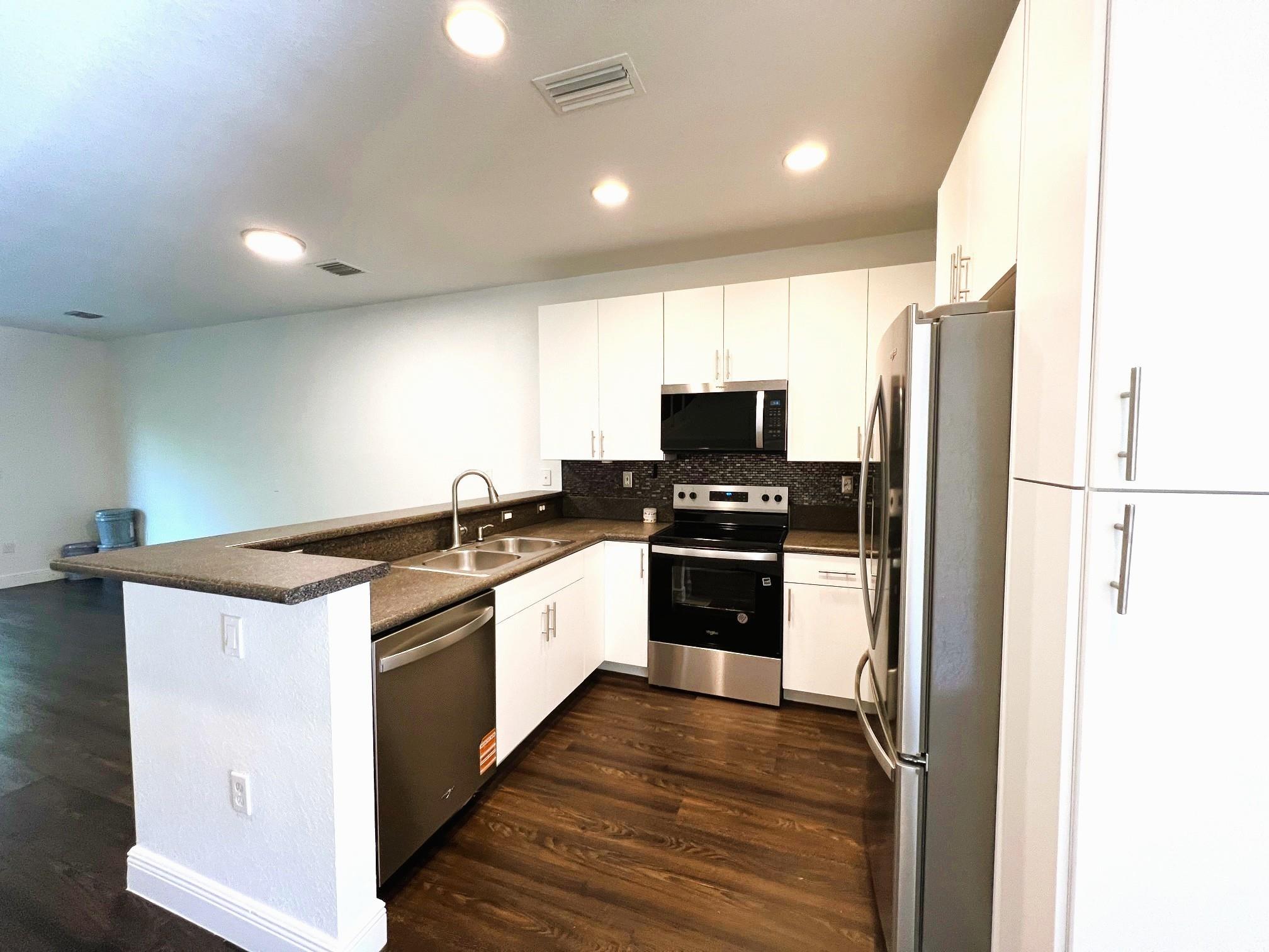 3105 NW 25th Way 3105