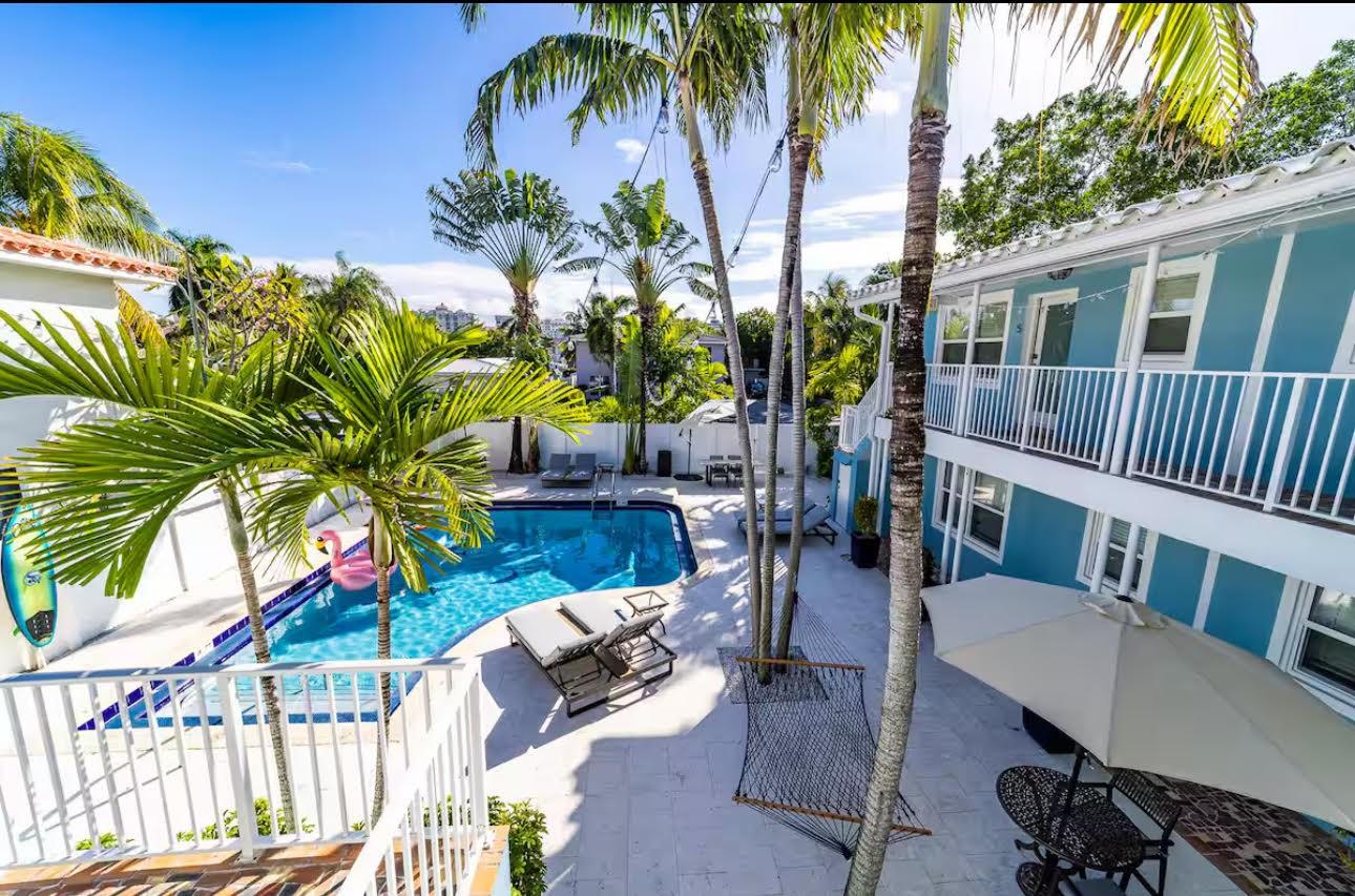 2617 NE 13th Ct 8