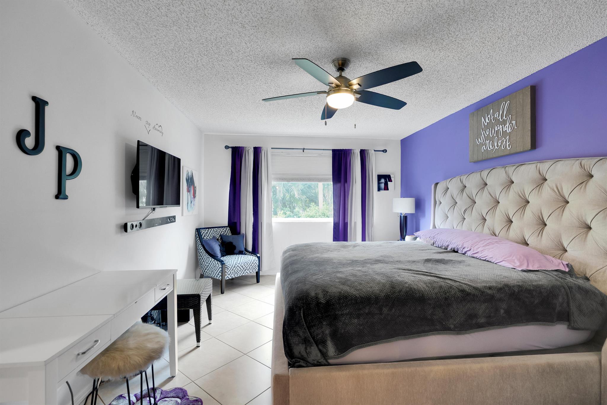 TRENT CONDOMINIUM - Residential