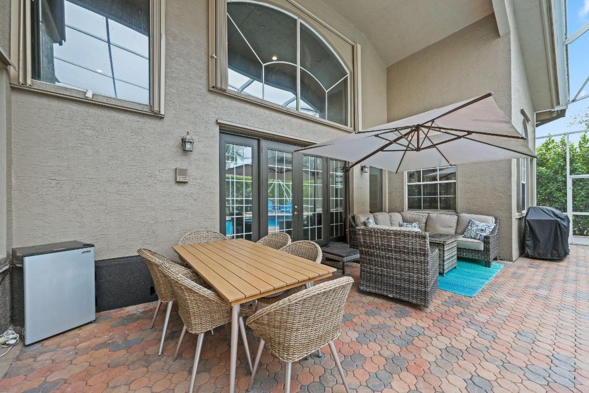 SATURNIA - Residential