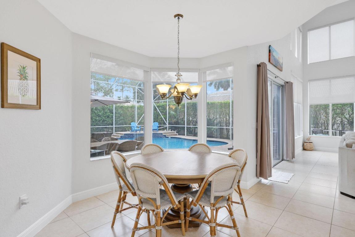 SATURNIA - Residential