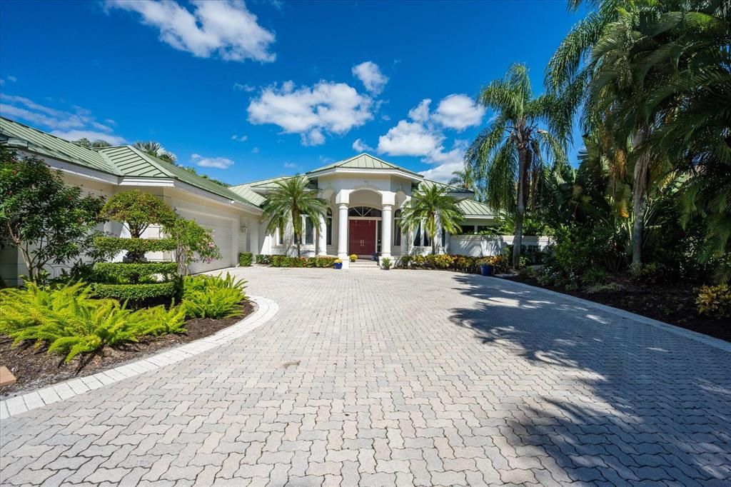 Photo of 217 Echo Drive, Jupiter, FL 33458 (MLS # R10840428)