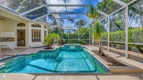 Featured picture for the property R10921465