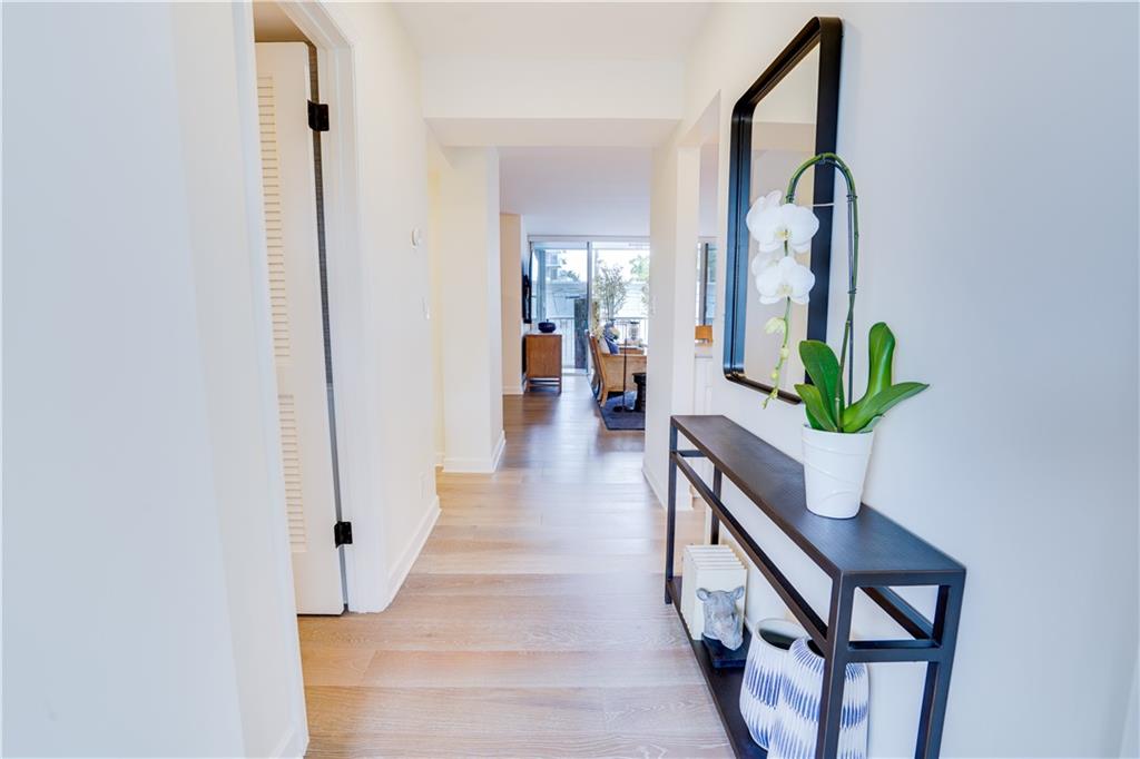 White Egret - Residential