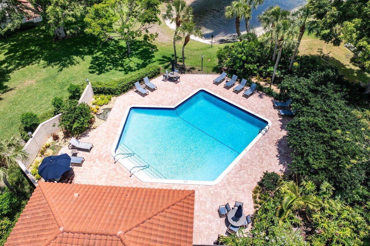 PRADERA OF VIA VERDE PH 1 REPLAT - Residential