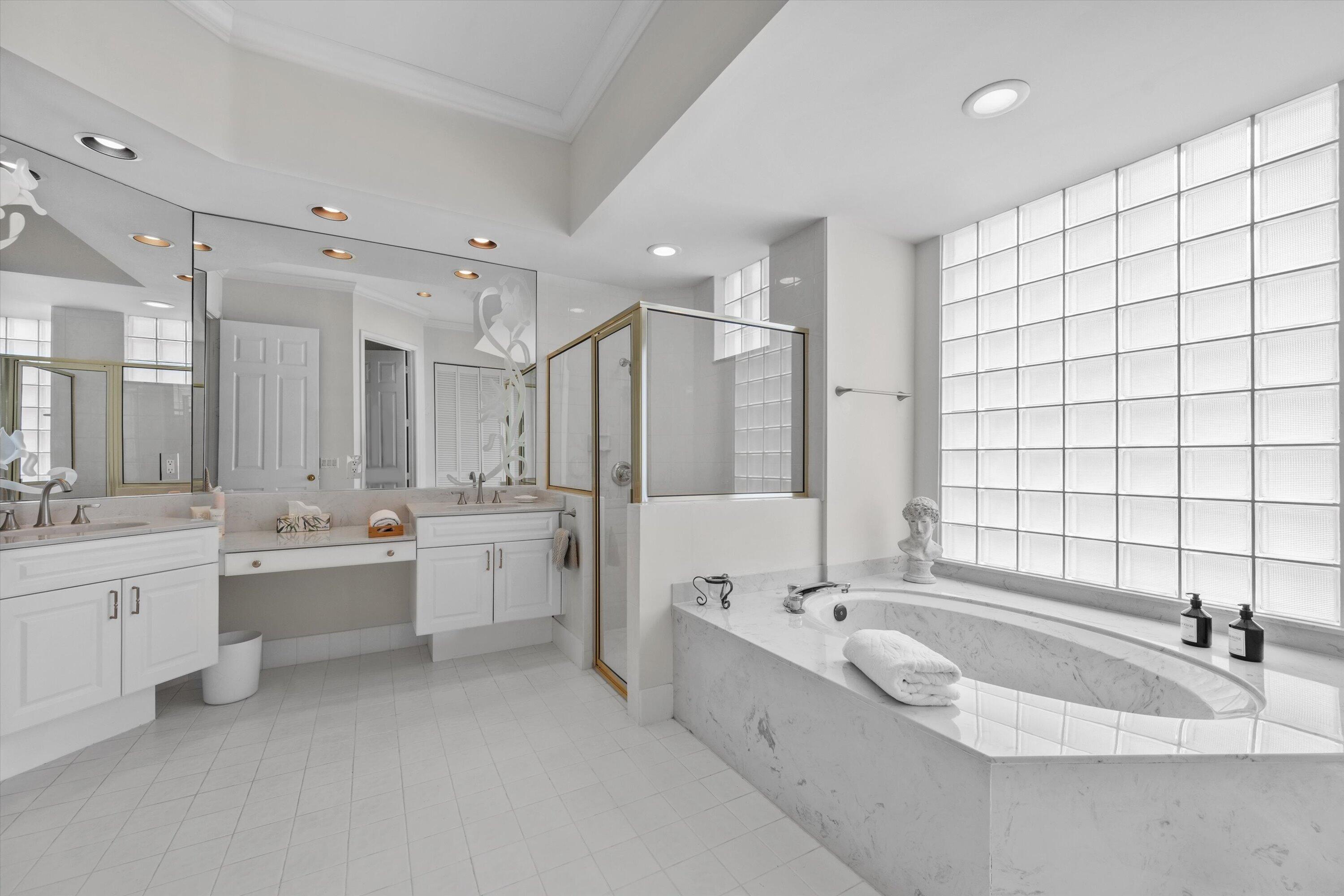 WYCLIFFE  / Greenbriar - Residential