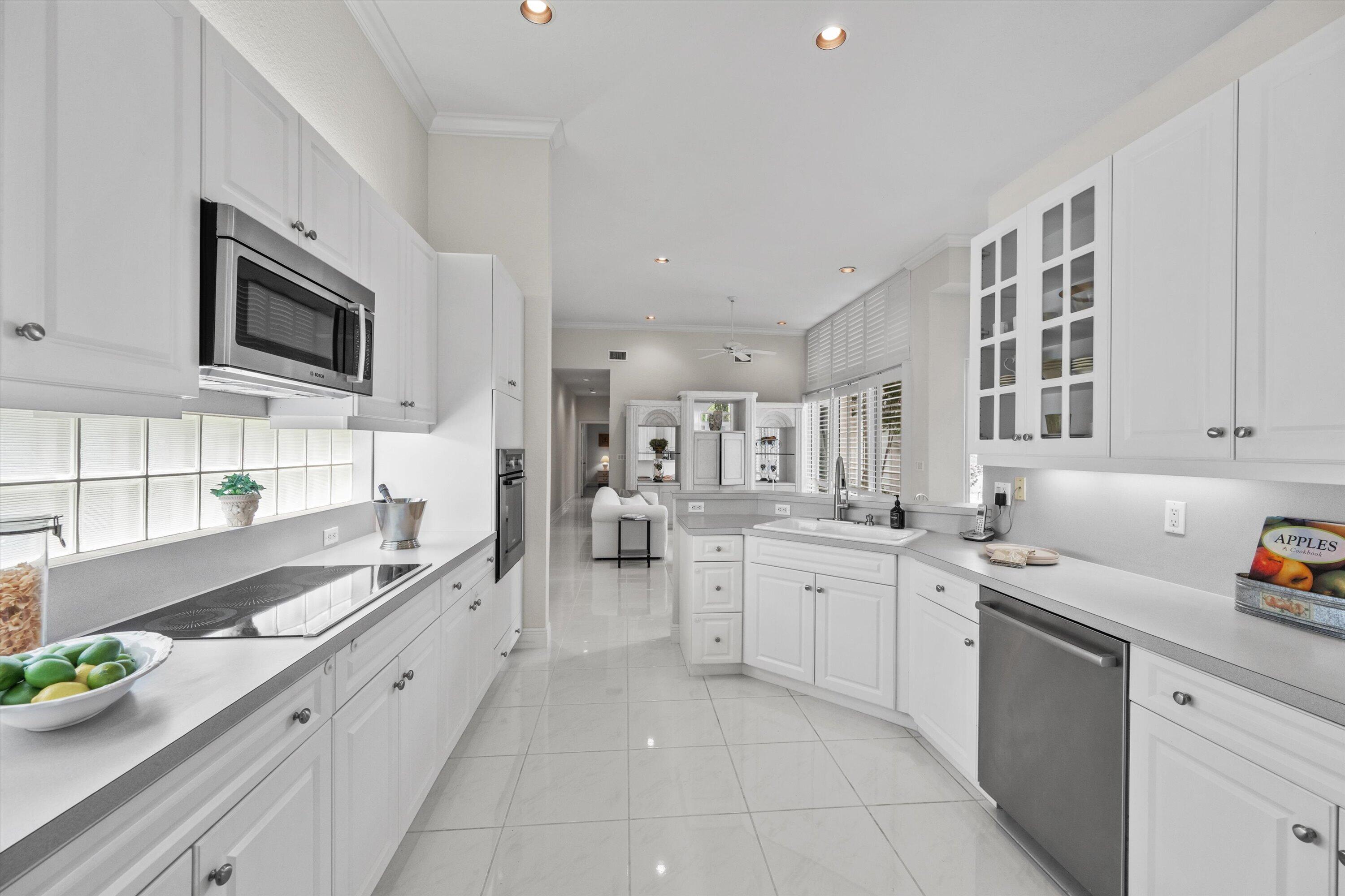 WYCLIFFE  / Greenbriar - Residential